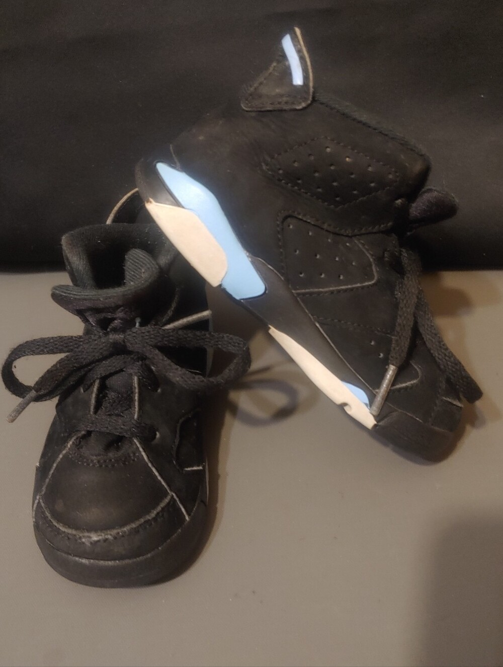 Nike Air Jordan 6 Retro Size Yoddler 8C UNC Black Univ Blue Sneakers 384667-006